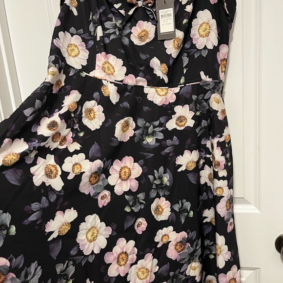 City chic Daytime Diva Dress … Size XS. …New with tag - Picture 8 of 10